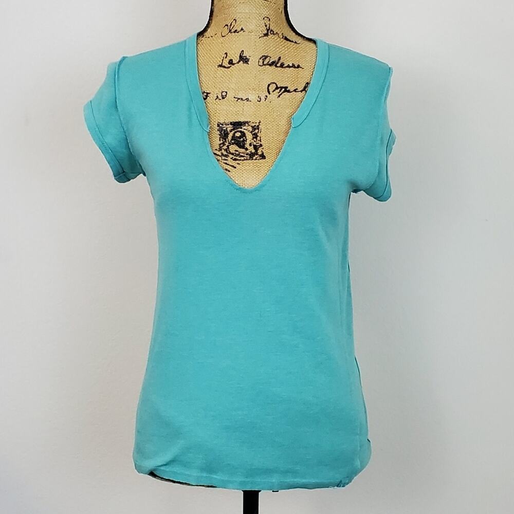 NWOT We The Free Raw Seamed Tee Sz M